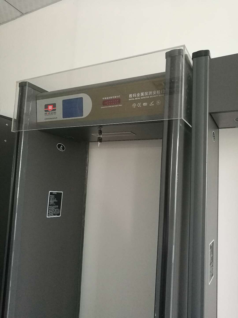 室外防水安檢門和室內安檢門的區(qū)別